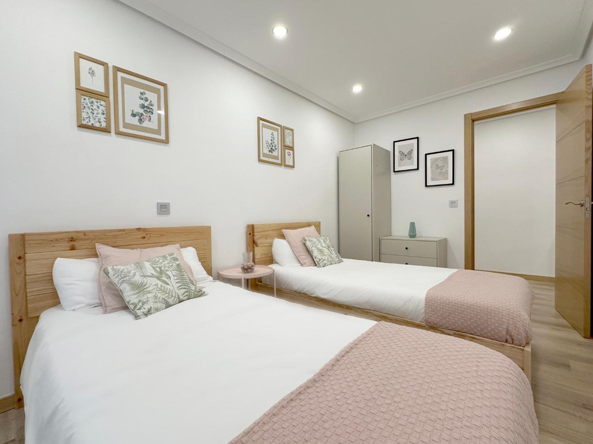 Encantador Apartamento Junto Al Ayuntamiento Bilbao Luaran gambar